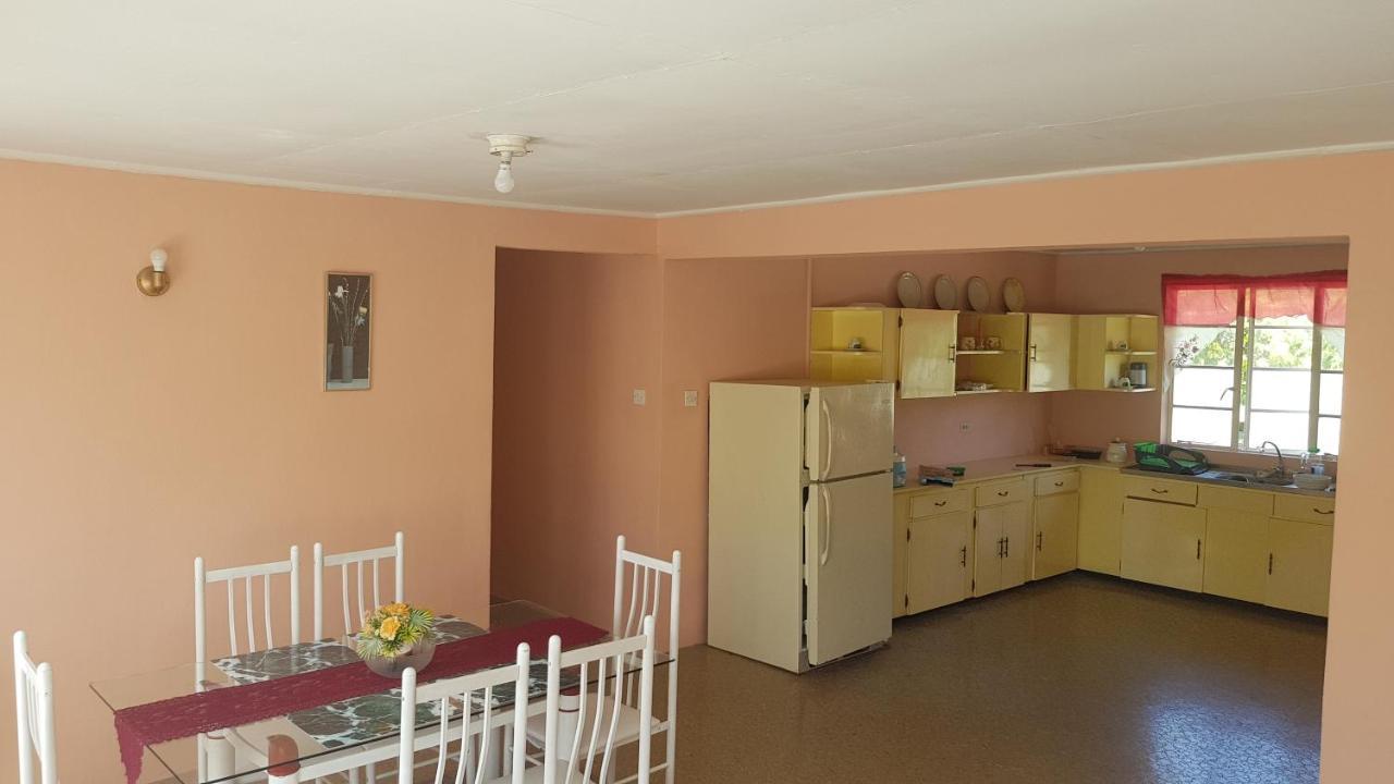 Apartmán Rain Bridgetown Exteriér fotografie